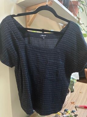 Madewell Navy Short-Sleeve Square Neck Blouse with Subtle Dots